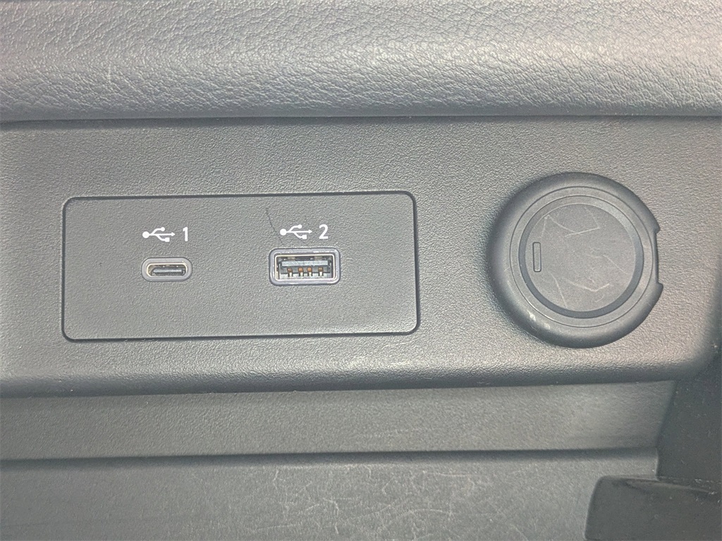 2023 Nissan Rogue SV photo 26