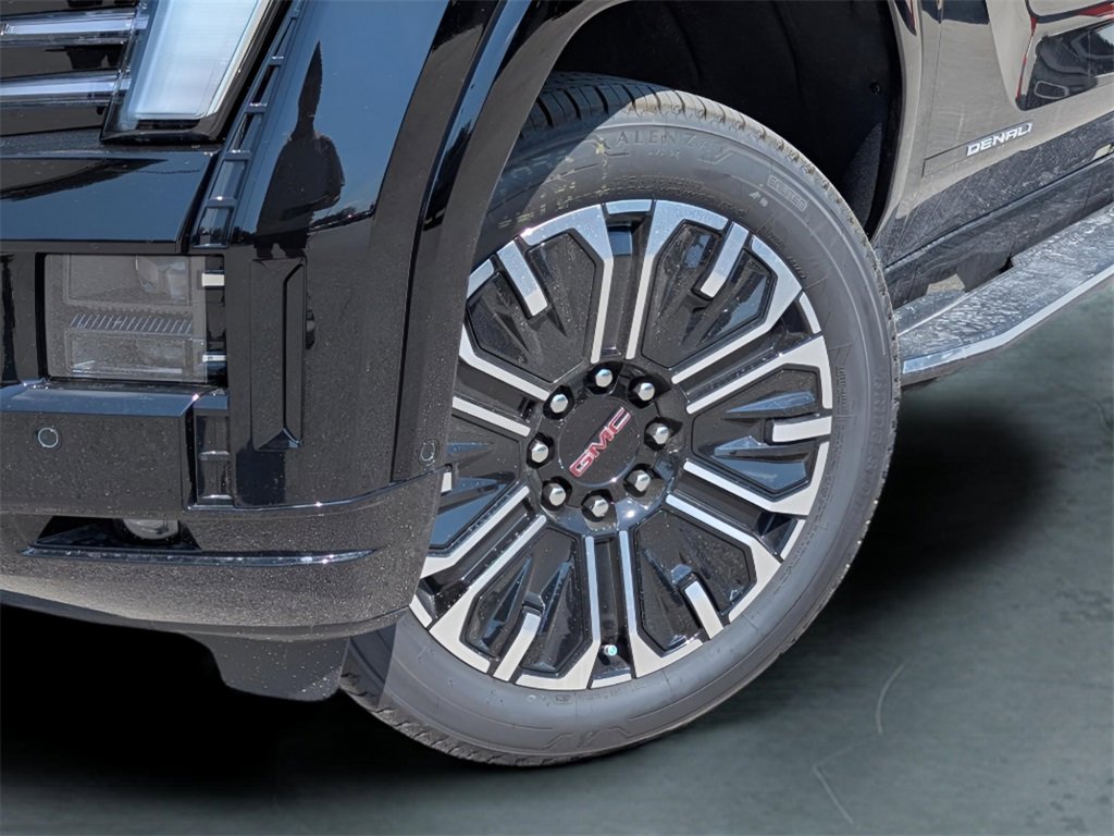 2026 Gmc Sierra Denali photo 2