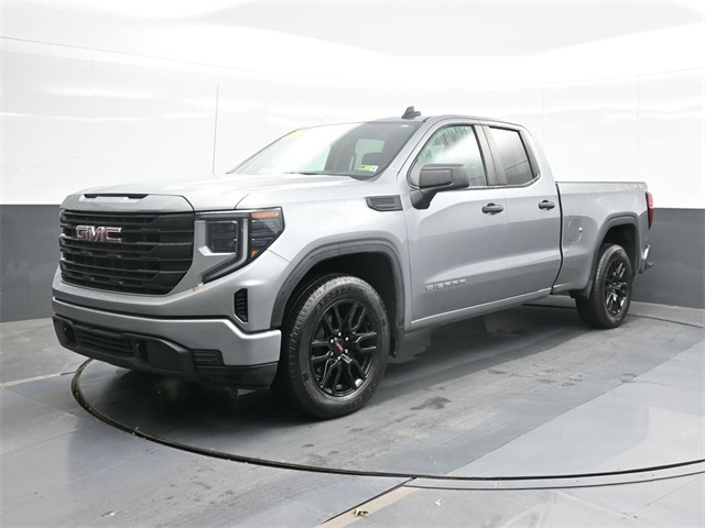 2023 GMC Sierra 1500 Pro's photo
