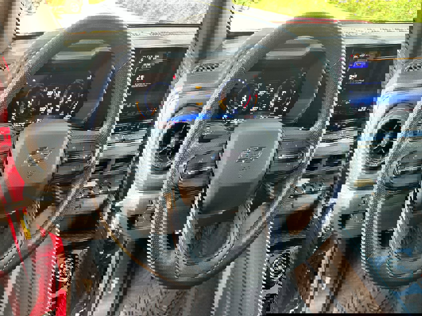2024 Chevrolet Colorado Trail Boss photo 13