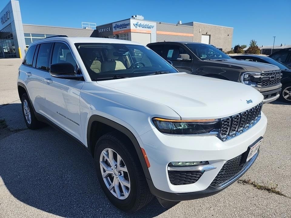 Used 2022 Jeep Grand Cherokee Limited with VIN 1C4RJHBG3N8539640 for sale in Kansas City