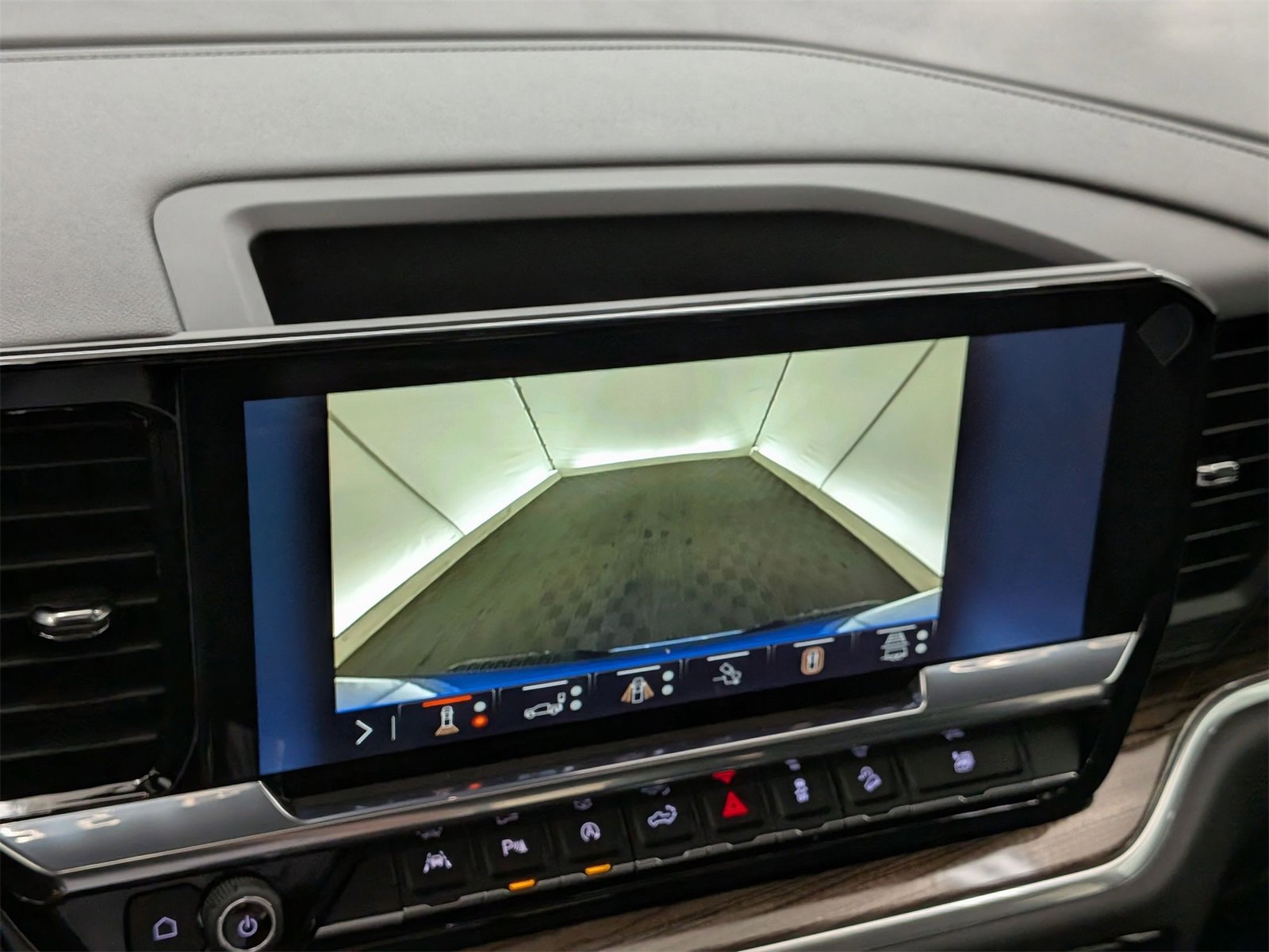 2025 Chevrolet Silverado 1500 RST photo 28