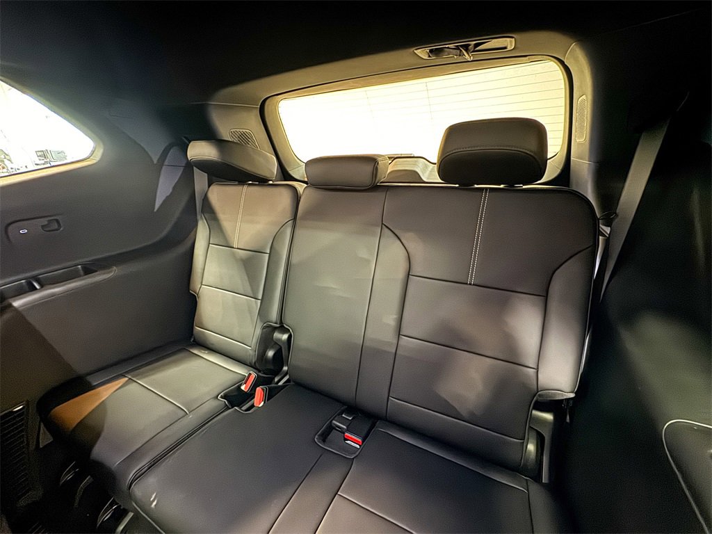 2025 Gmc Acadia Elevation photo 18