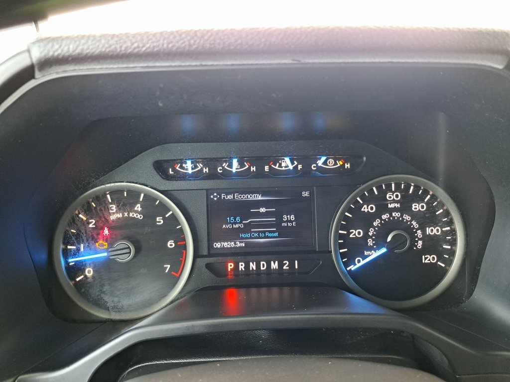 2016 Ford F-150 XLT photo 8