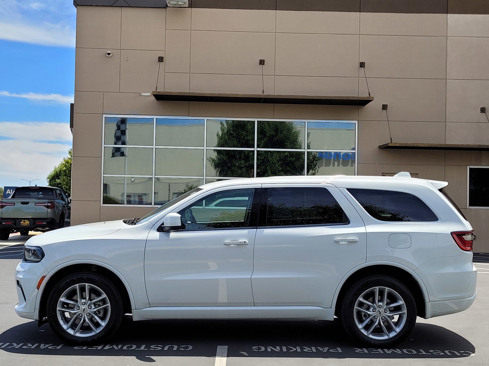 2022 Dodge Durango GT photo 4