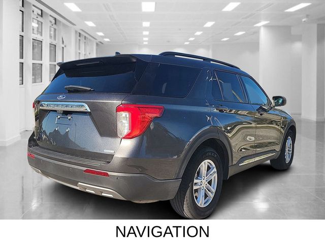 2020 Ford Explorer XLT photo 2