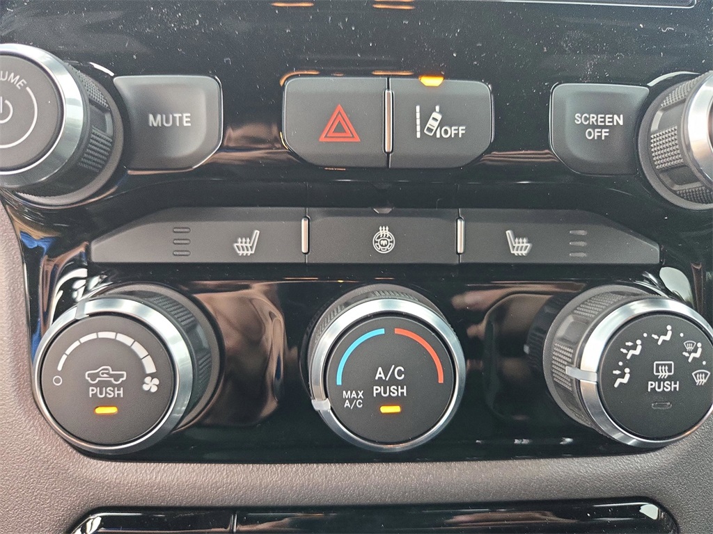 2026 Ram 1500 Big Horn Lone Star photo 7