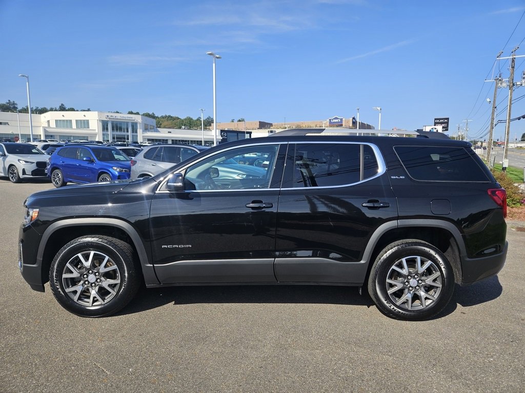 2023 Gmc Acadia SLE photo 3