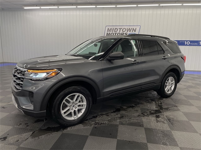 2026 Ford Explorer Active's photo