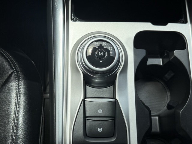 2020 Ford Explorer XLT photo 29