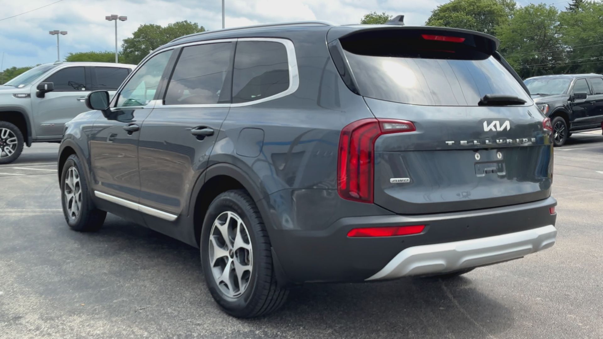 2022 Kia Telluride EX photo 4