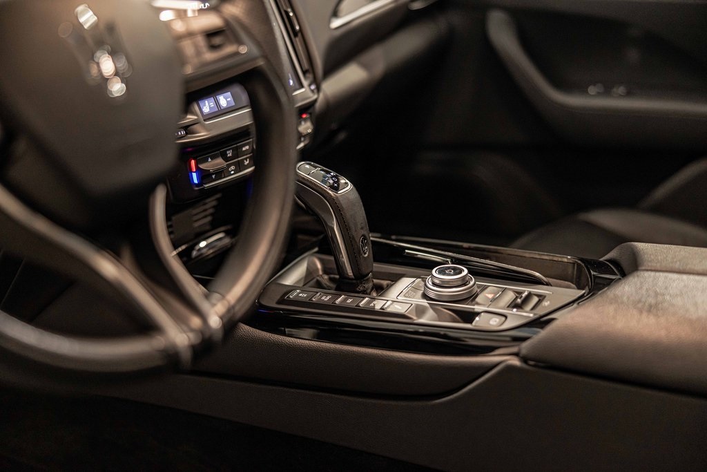 2021 MASERATI LEVANTE - Image 20