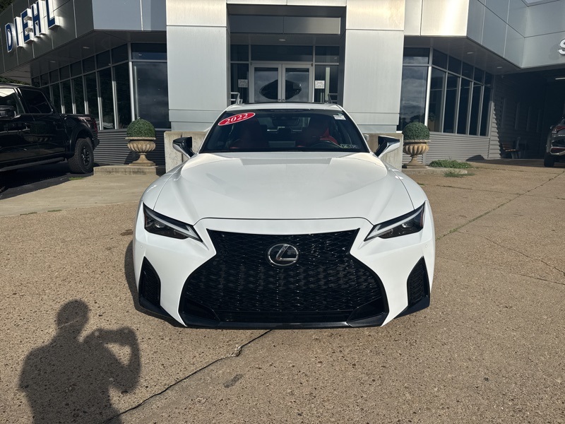 2022 Lexus IS 350 F SPORT photo 2