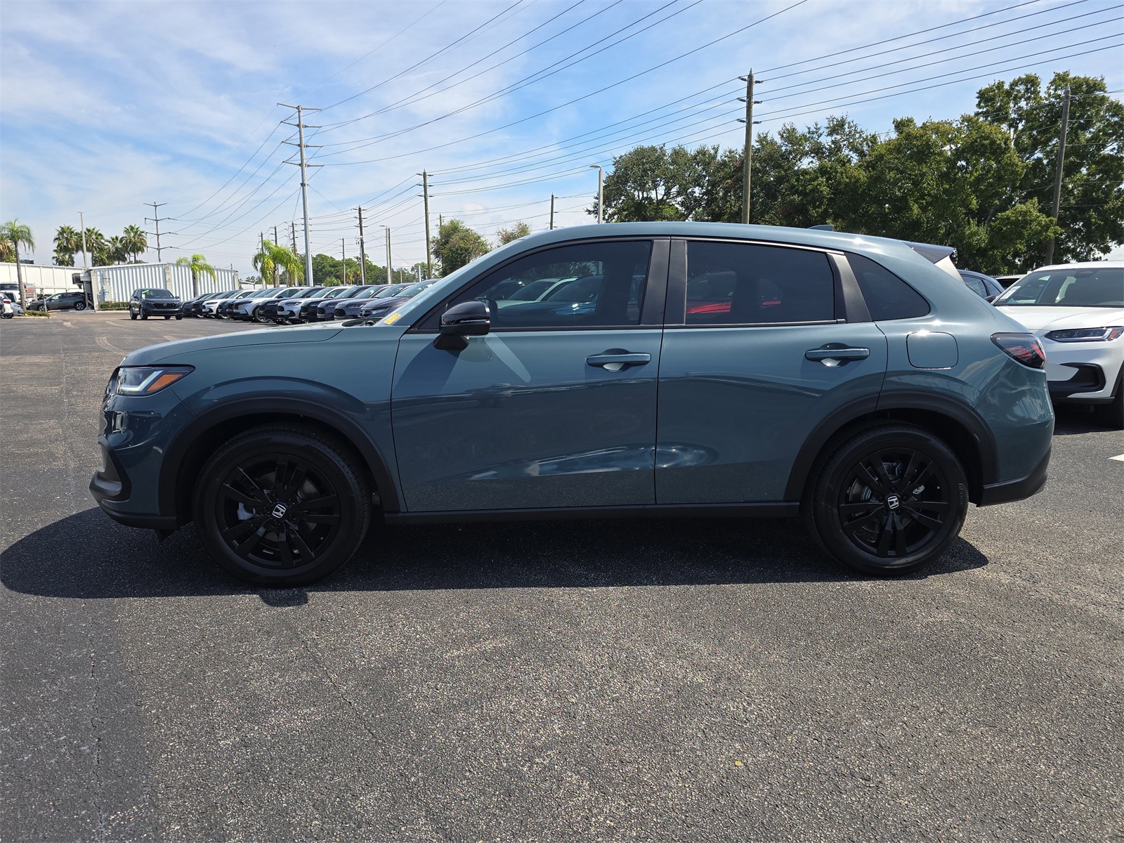 2026 Honda HR-V Sport photo 3