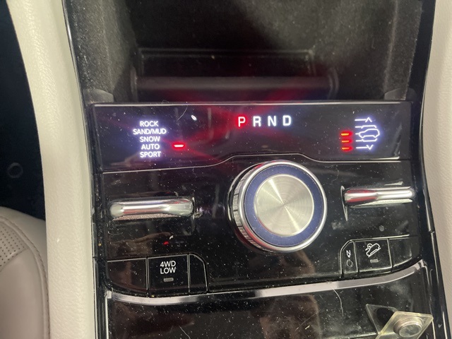 2021 Jeep Grand Cherokee Overland photo 30