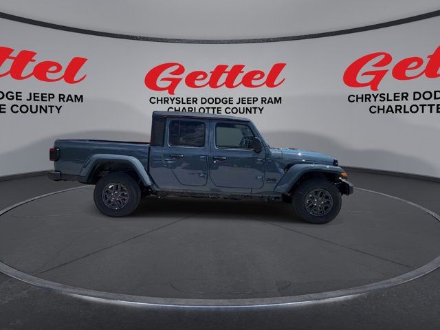 2025 Jeep Gladiator Sport S photo 9