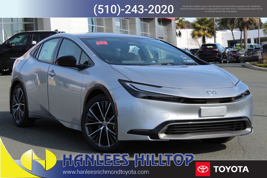 2026 Toyota Prius Limited's photo