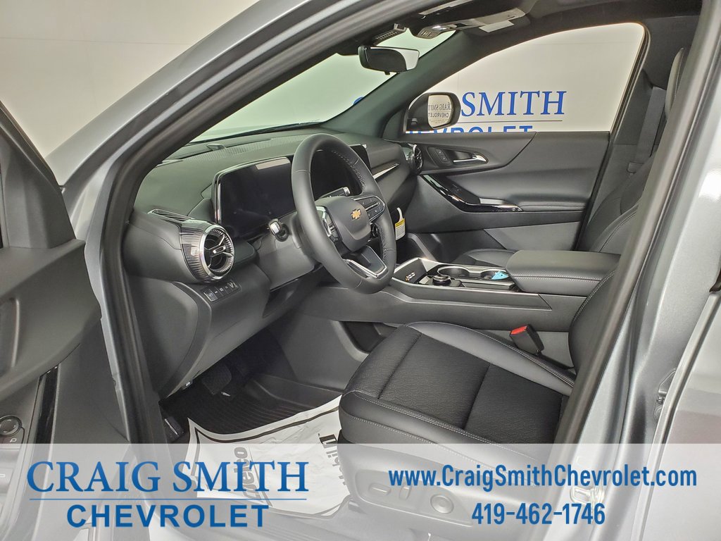 2026 Chevrolet Equinox LT photo 34