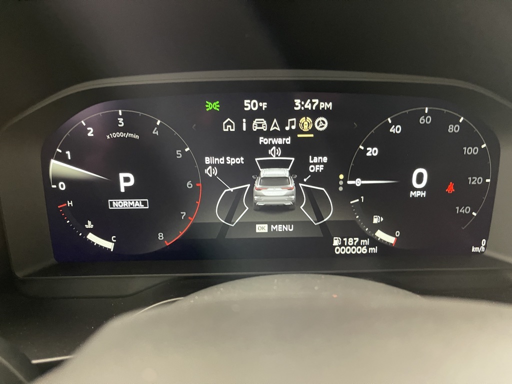2025 Mitsubishi Outlander SE photo 5