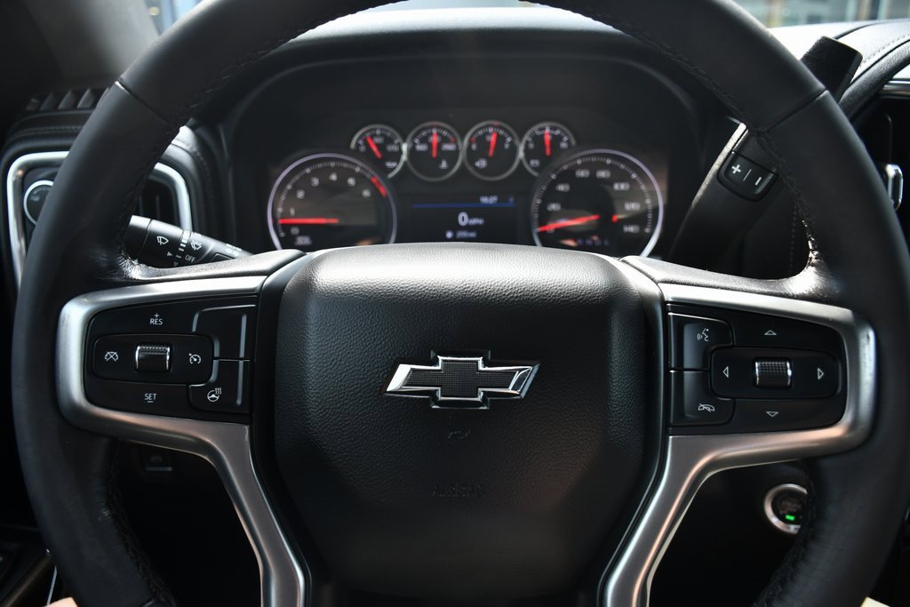 2022 Chevrolet Silverado 1500 RST photo 15
