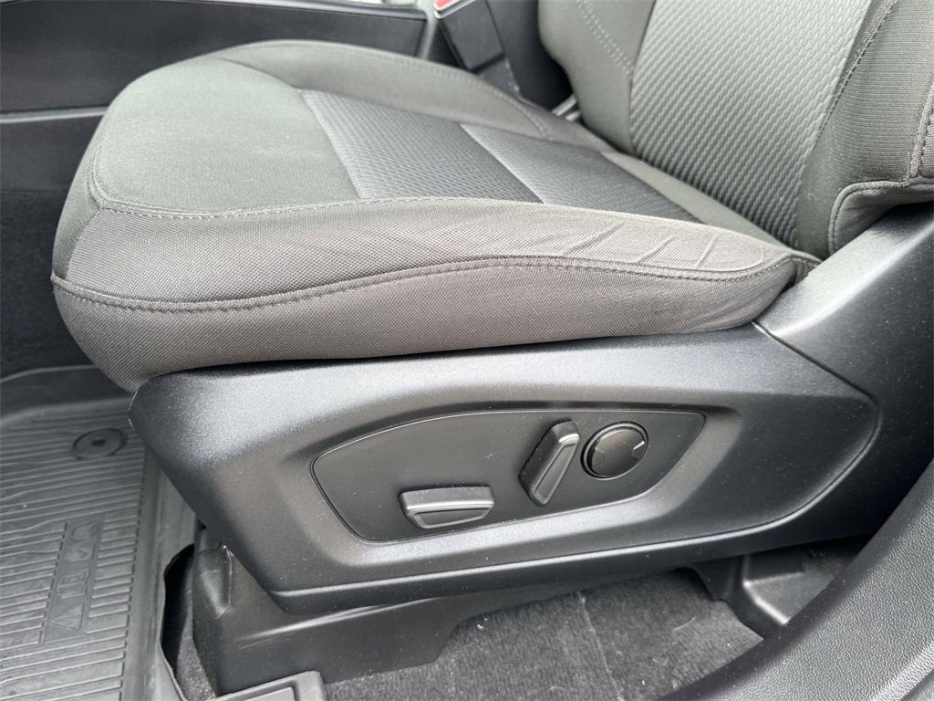 2022 Ford Explorer XLT photo 18