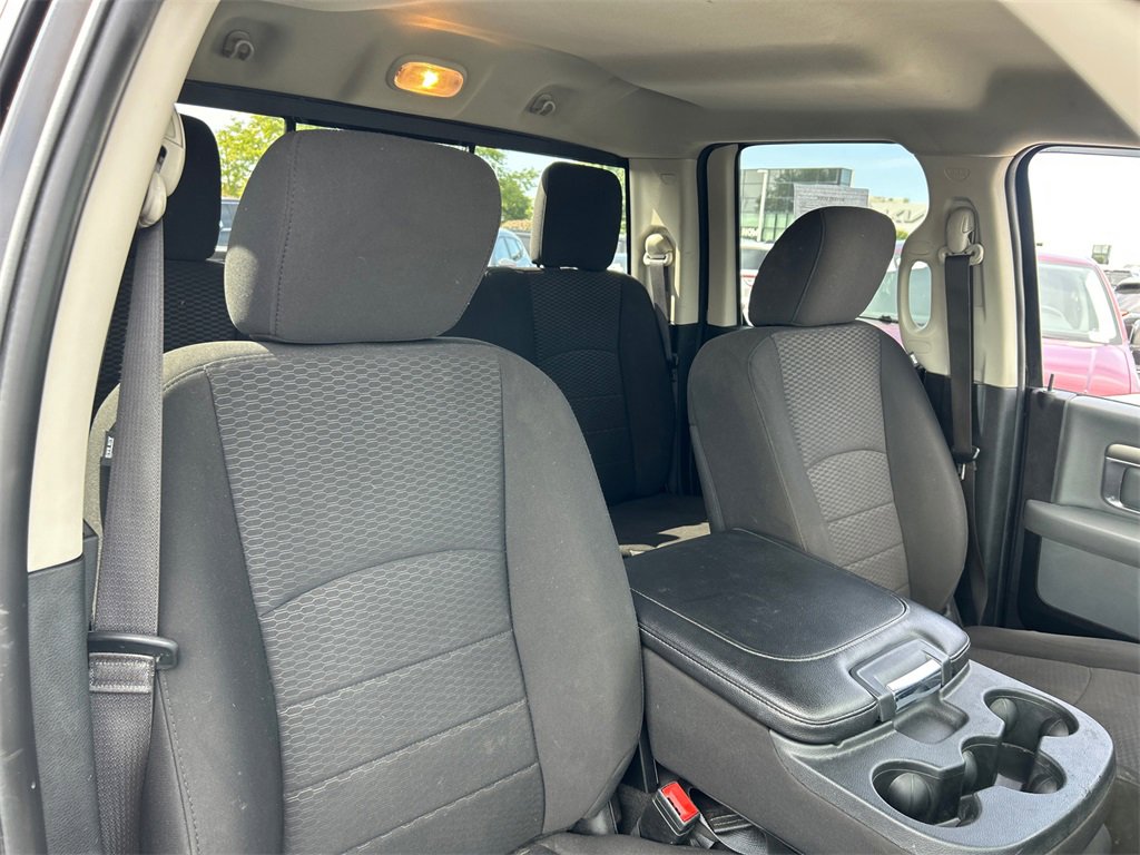 2020 Ram 1500 Classic photo 32
