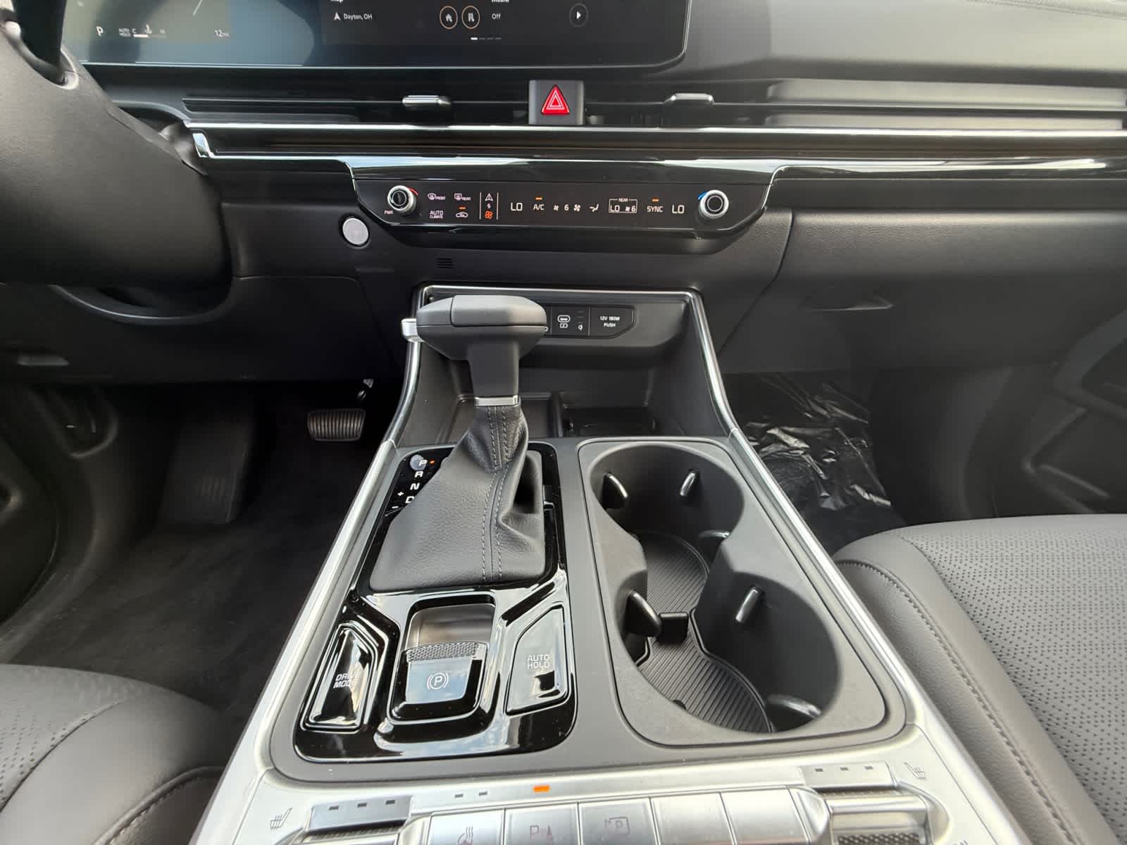 2026 Kia Carnival SX Prestige photo 11