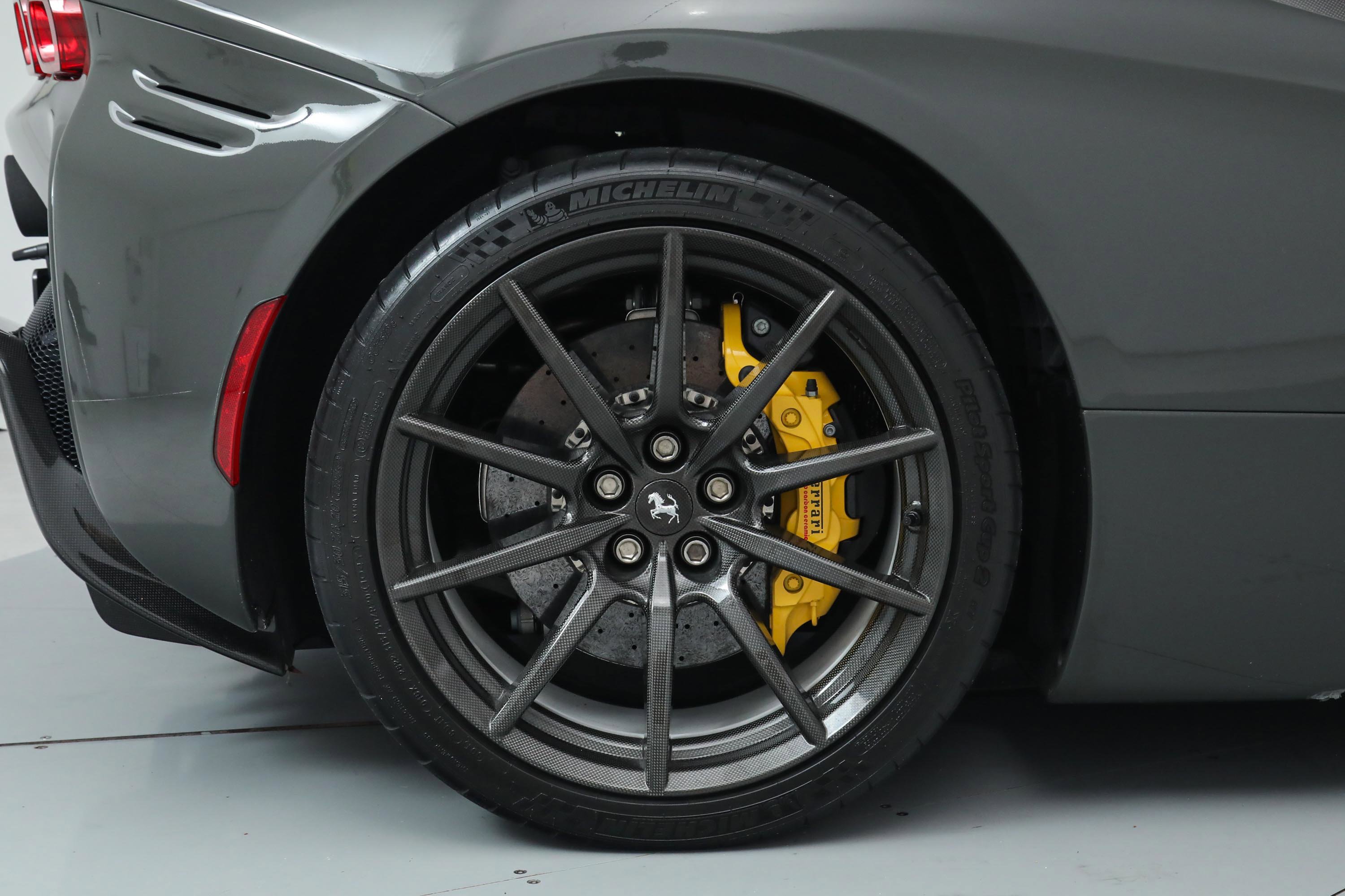 2022 Ferrari SF90 Spider Assetto Fiorano photo 39