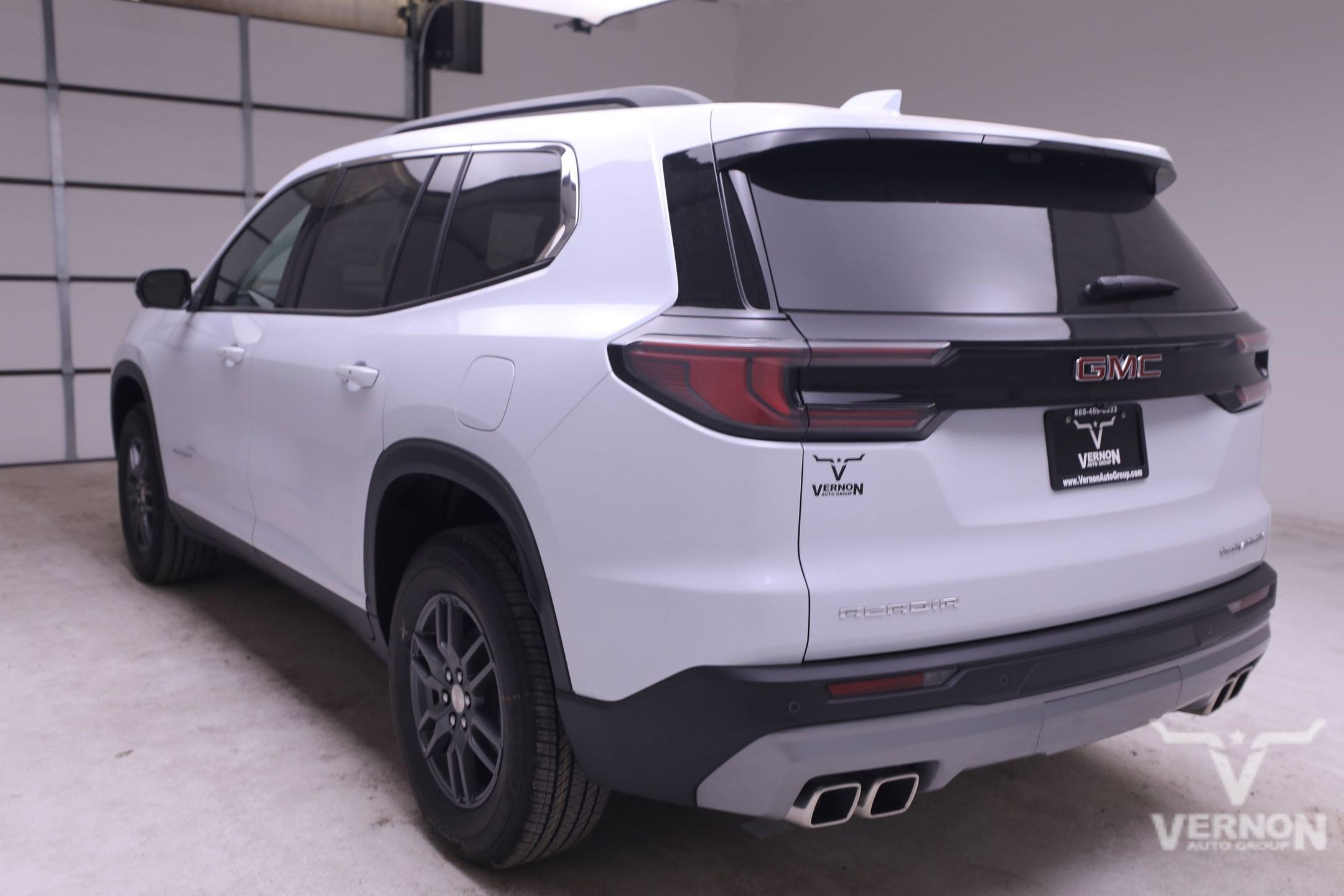 2026 Gmc Acadia Elevation photo 2