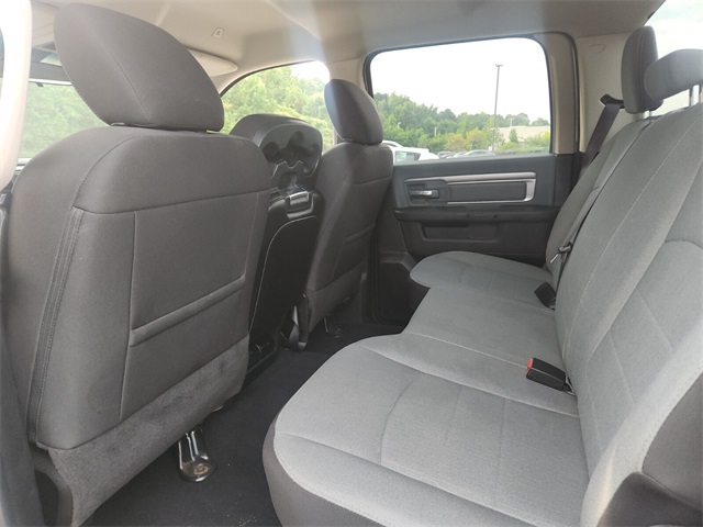 2022 Ram 1500 Classic SLT photo 12