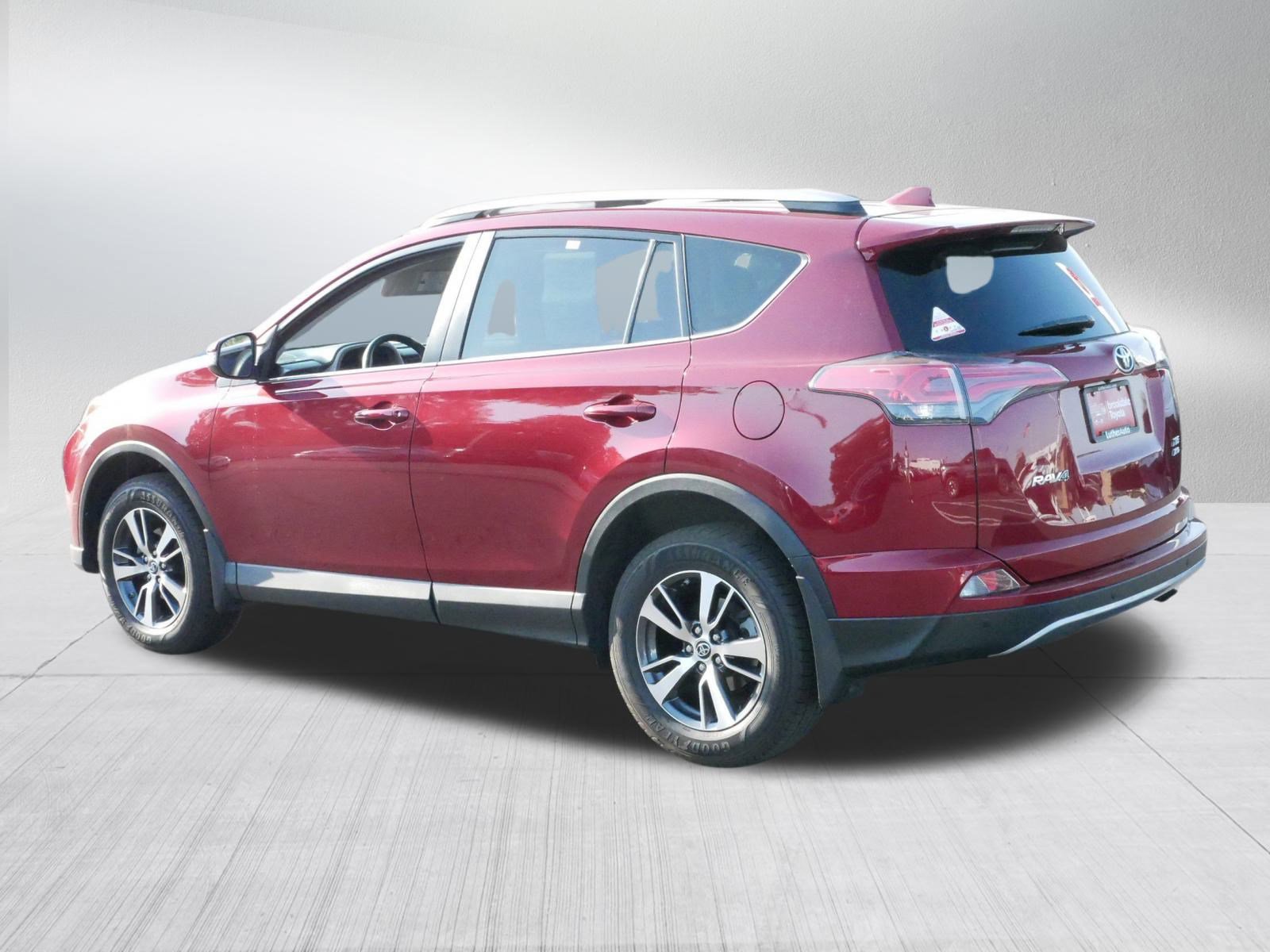 2018 Toyota RAV4 XLE photo 5