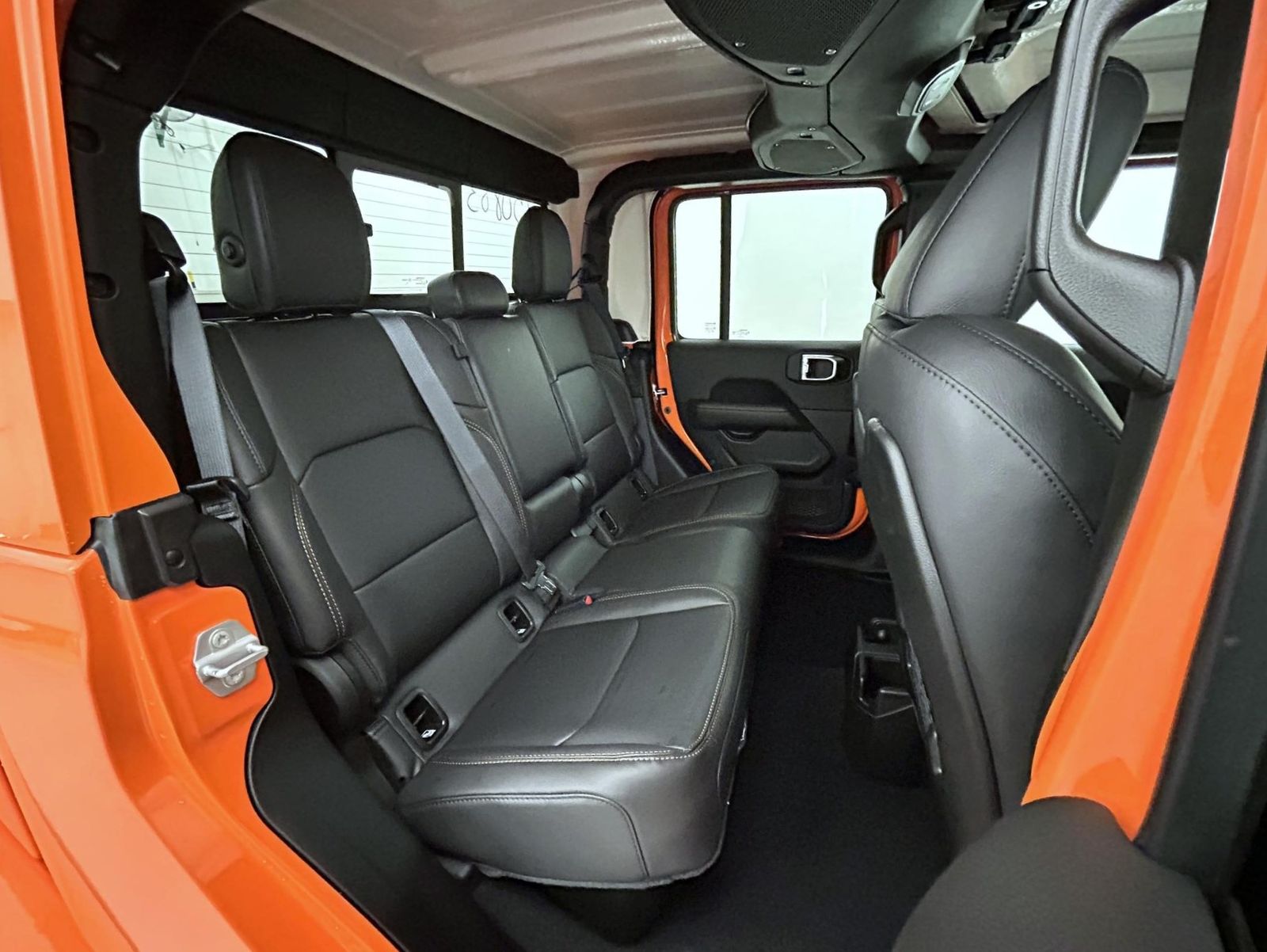 2025 Jeep Gladiator Sport photo 15