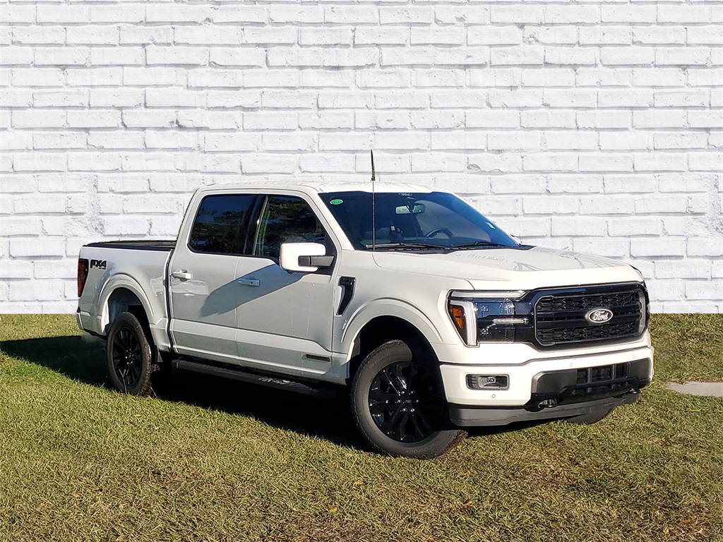 2025 Ford F-150 Lariat's photo
