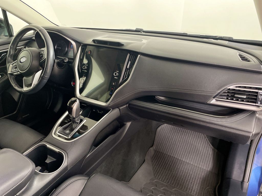 2022 Subaru Outback Limited photo 29