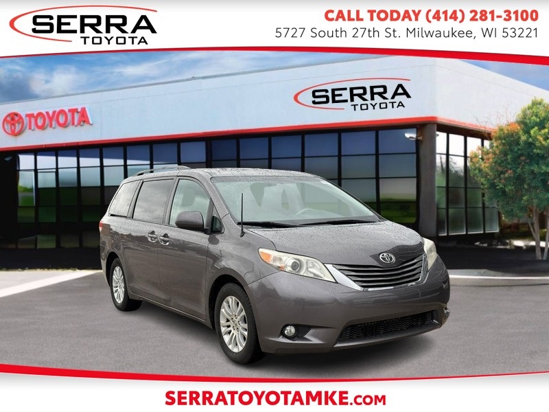 2012 Toyota Sienna XLE