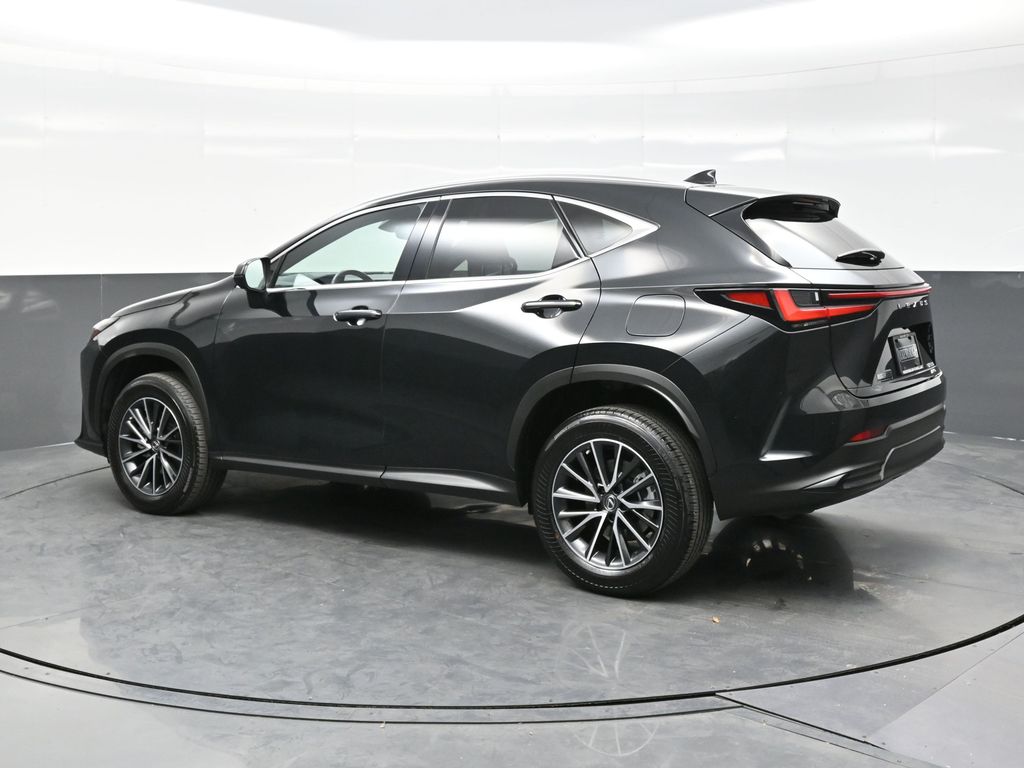 2022 Lexus NX 350 photo 3