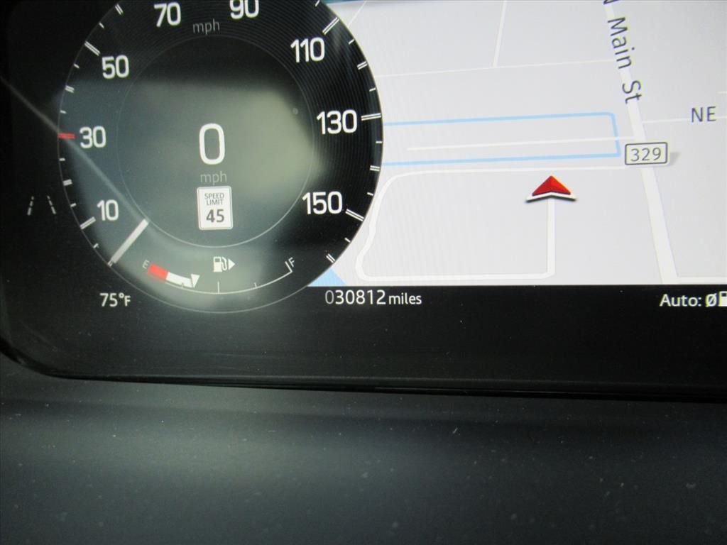 2024 Land Rover Discovery SE photo 34