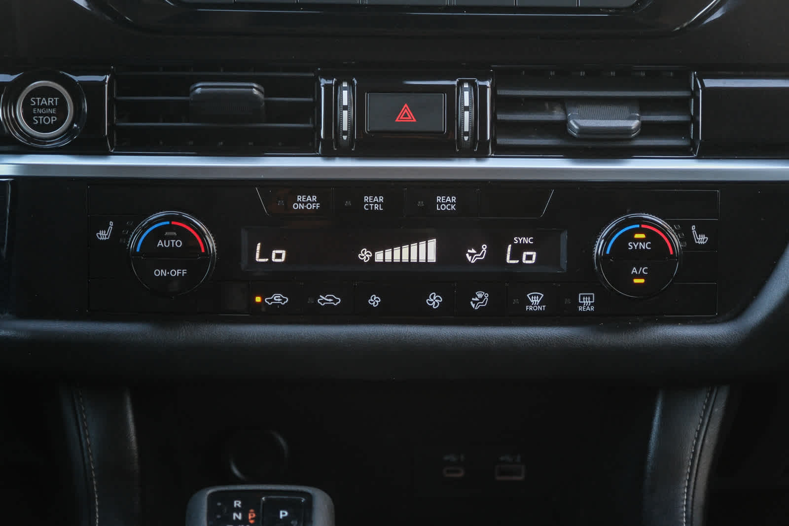 2022 Nissan Pathfinder SV photo 12
