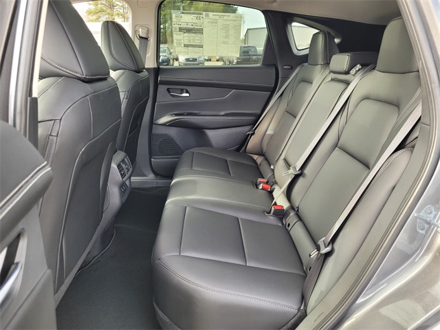 2025 Nissan Murano SL photo 11