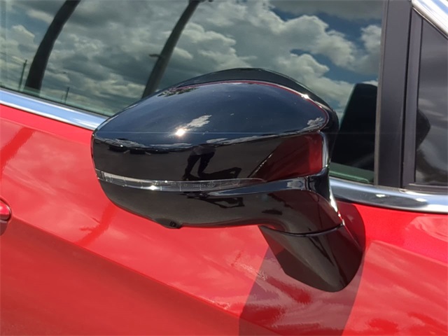 2026 Chrysler Pacifica photo 8