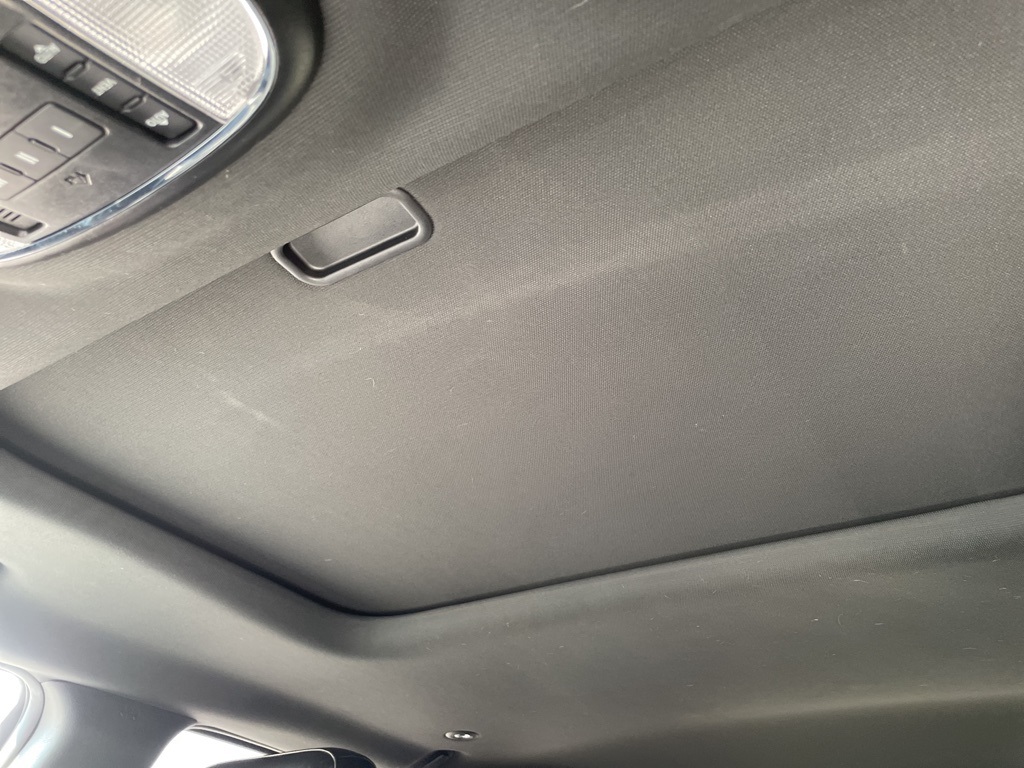 2018 Jeep Grand Cherokee Altitude photo 18