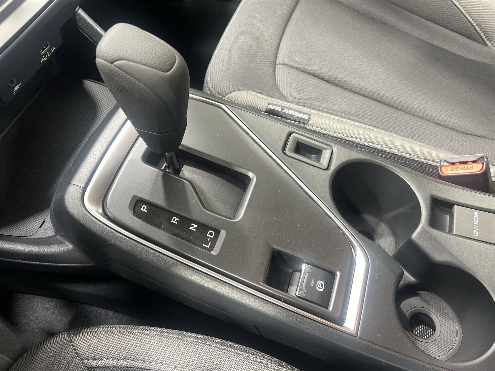 2025 Subaru Impreza Base photo 18