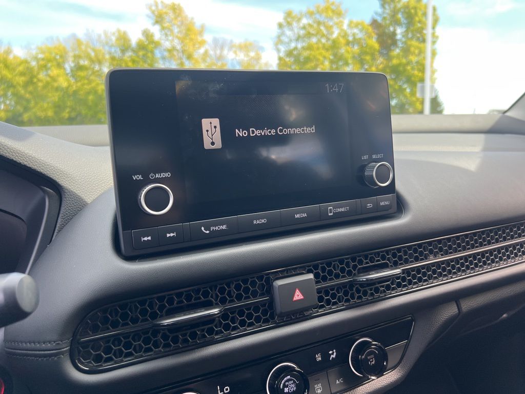 2024 Honda HR-V LX photo 25