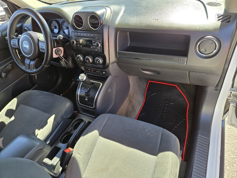 2017 Jeep Patriot Sport photo 13