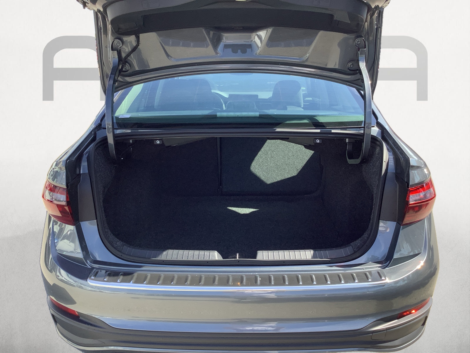2025 Volkswagen Jetta 1.5T S photo 7