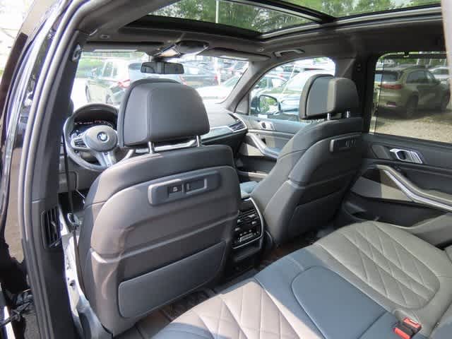 2023 Bmw X5 M50i photo 9