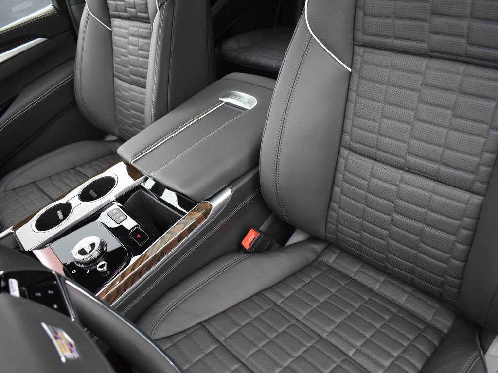 2025 Cadillac Escalade Sport Platinum photo 12