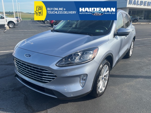 2022 Ford Escape Titanium