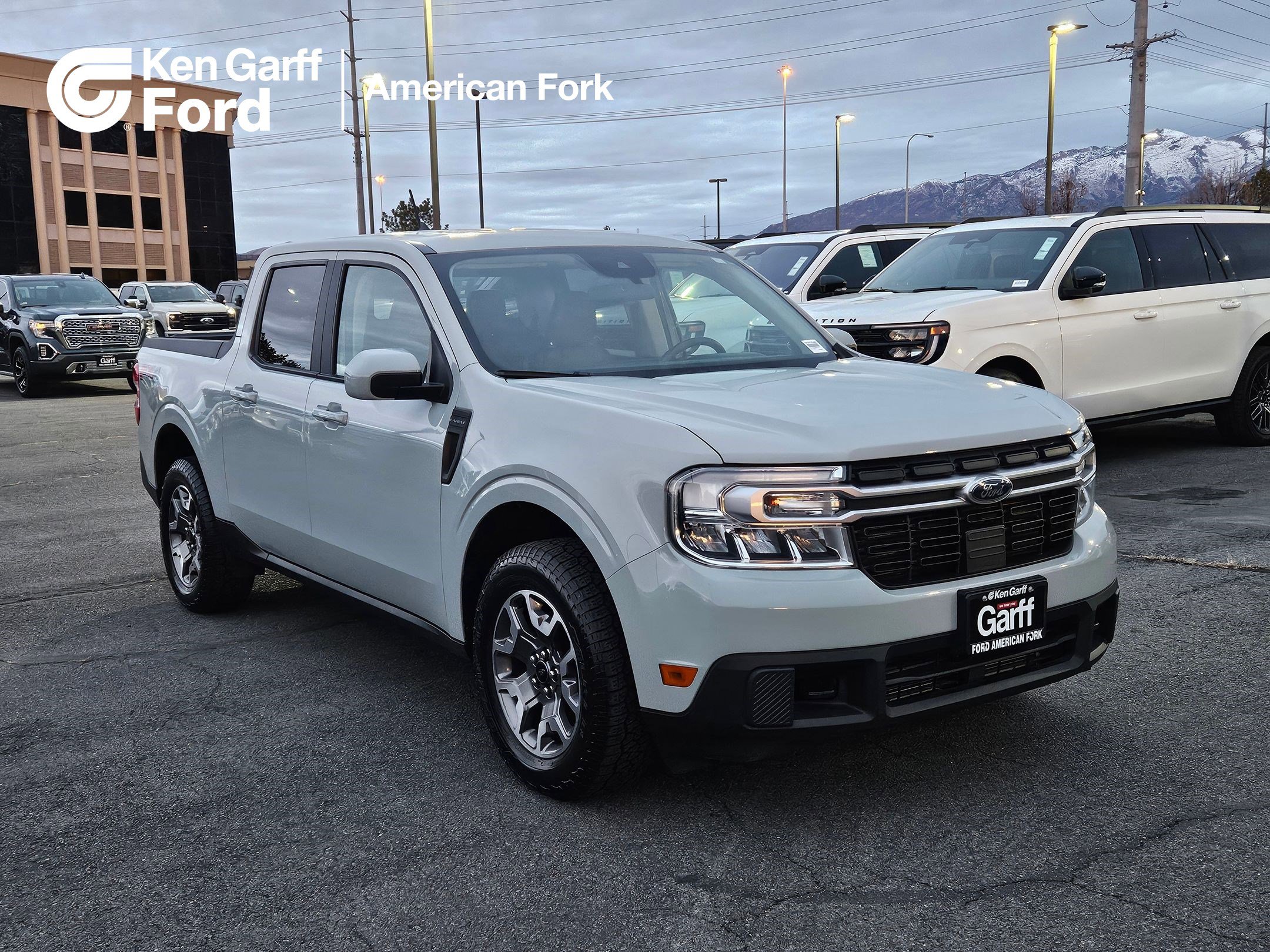 2022 Ford Maverick Lariat's photo