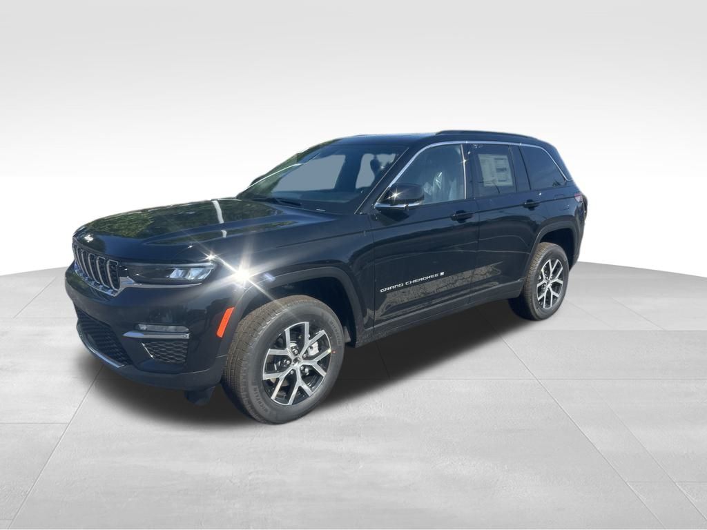 2025 Jeep Grand Cherokee Limited photo 2